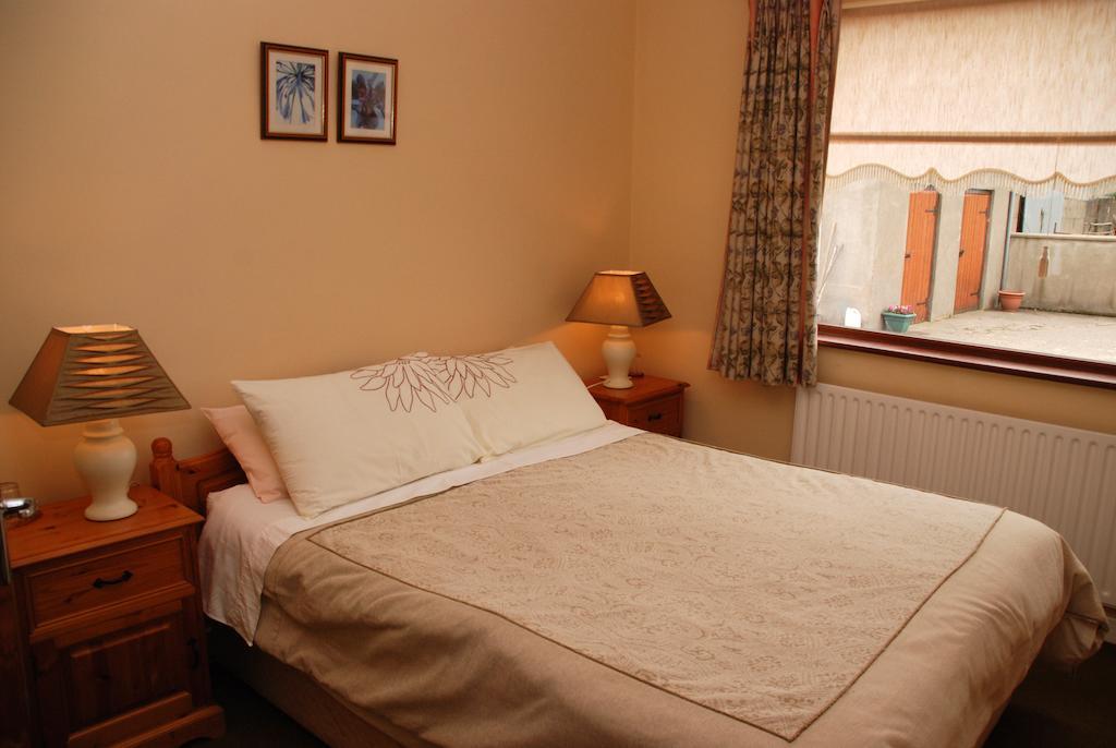 Cradog Farmhouse B&B Urlingford ห้อง รูปภาพ