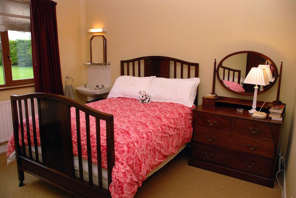 Cradog Farmhouse B&B Urlingford ห้อง รูปภาพ