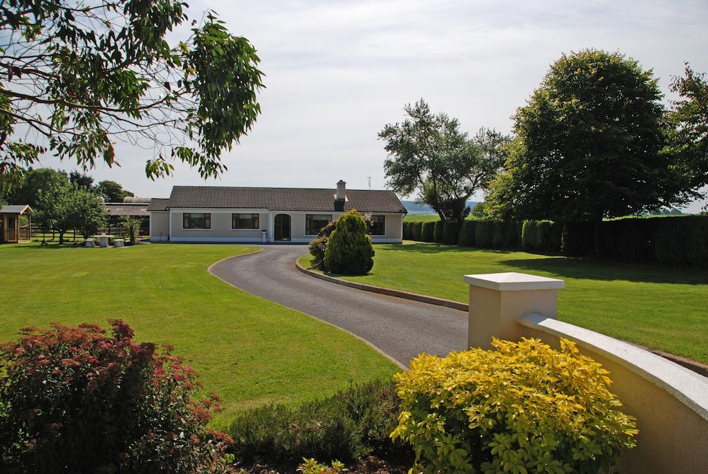 Cradog Farmhouse B&B Urlingford ภายนอก รูปภาพ